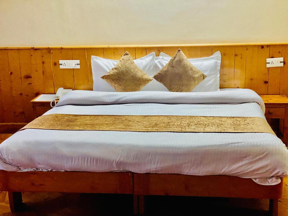 Hotel Valley Of Gods Manāli Εξωτερικό φωτογραφία