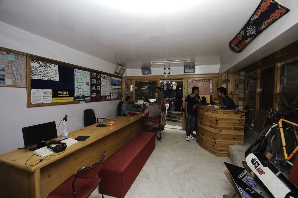 Hotel Valley Of Gods Manāli Εξωτερικό φωτογραφία
